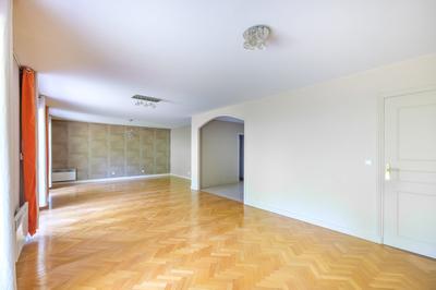 Appartement - 160 m² - 6 pièces