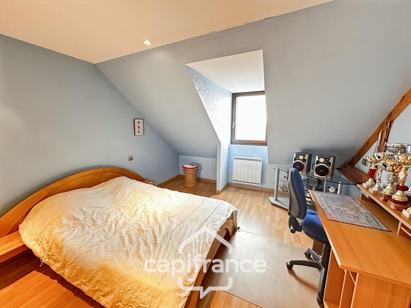 Maison - 140 m² - 7 pièces