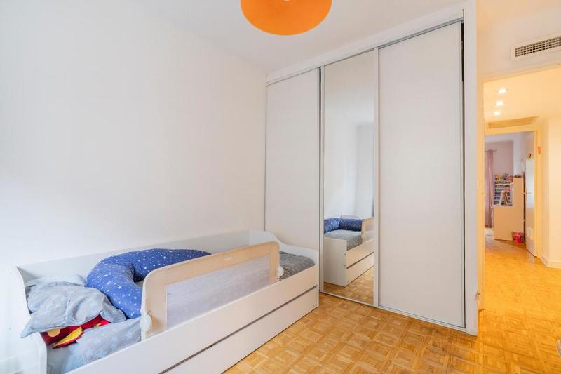 Appartement - 102 m² - 5 pièces