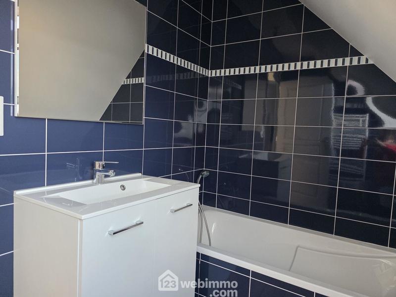 Maison - 88 m² - 4 pièces