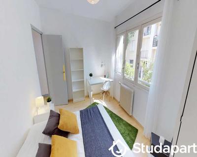 Chambre - 120 m² - 1 pièce