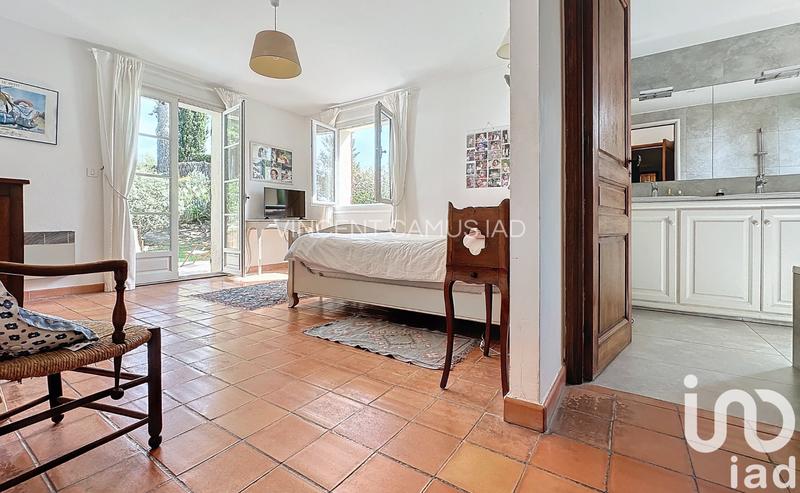 Maison - 177 m² - 7 pièces