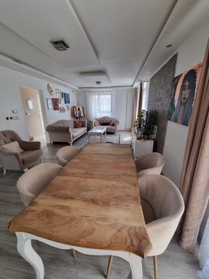 Maison - 99 m² - 5 pièces