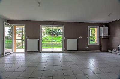 Appartement - 76 m² - 3 pièces