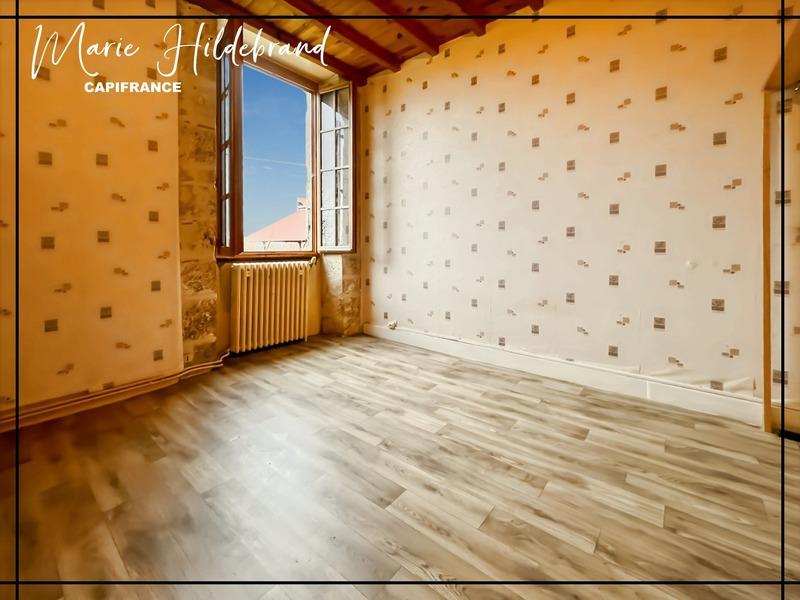 Maison en pierre - 166 m² - 7 pièces