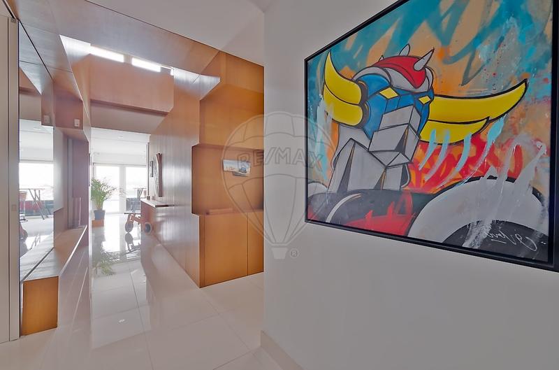 Propriété - 330 m² - 7 pièces