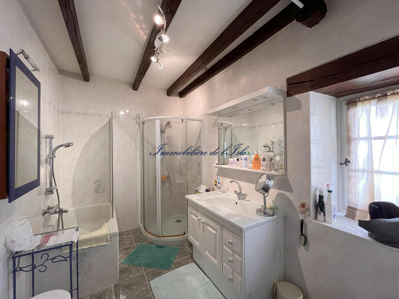 Maison - 140 m² - 7 pièces