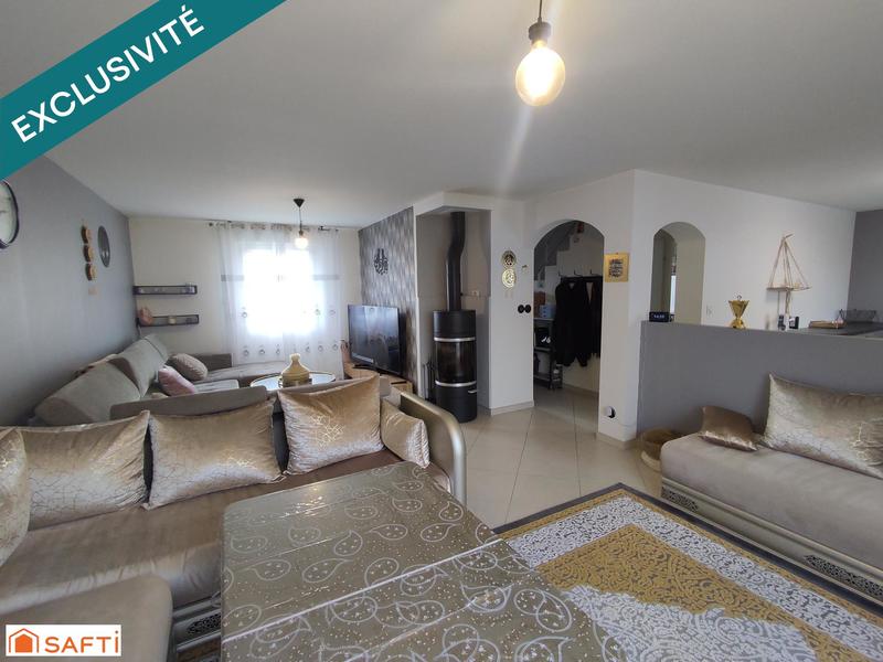 Maison - 111 m² - 6 pièces