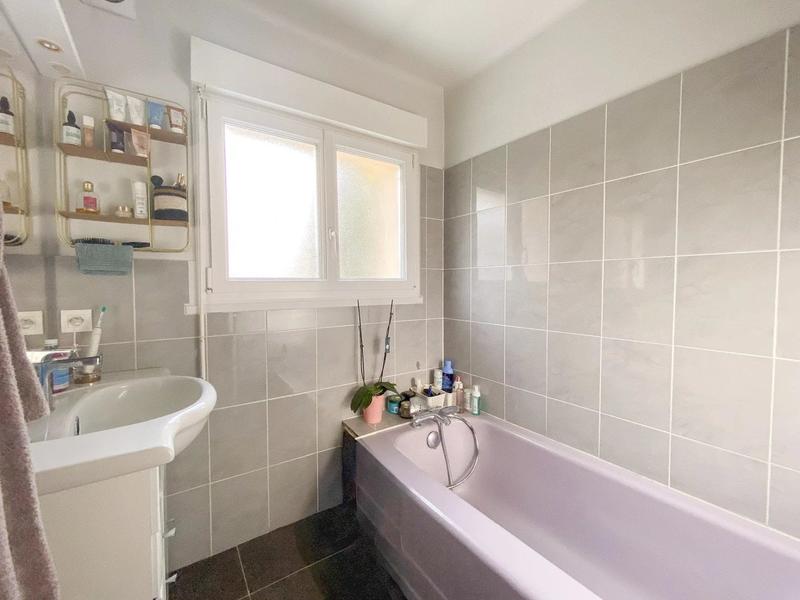 Maison - 113 m² - 6 pièces