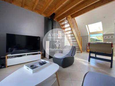 Maison - 175 m² - 5 pièces