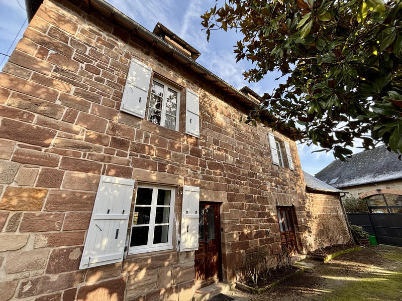 Maison - 138 m² - 7 pièces