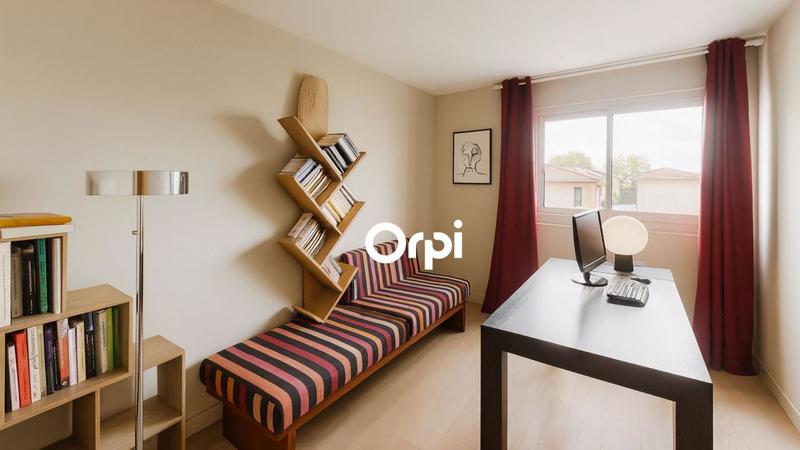 Maison - 98 m² - 4 pièces