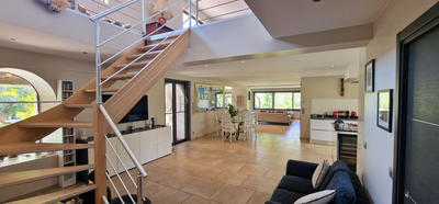 Villa - 262 m² - 7 pièces