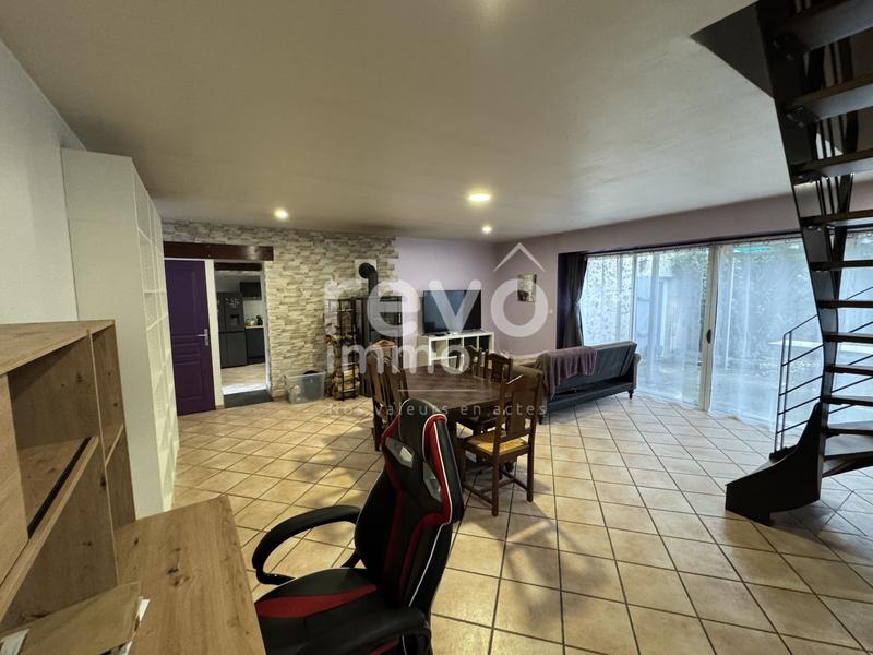 Maison - 190 m² - 9 pièces