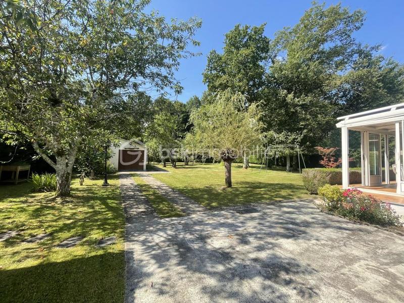 Pavillon - 114 m² - 4 pièces