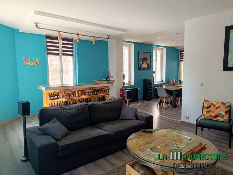 Maison - 177 m² - 6 pièces