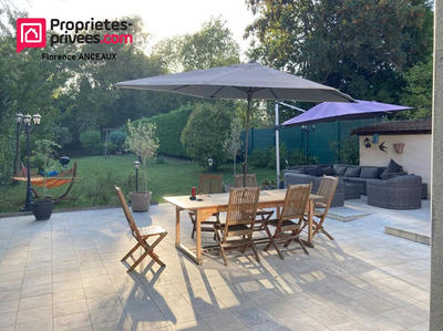 Maison - 140 m² - 6 pièces