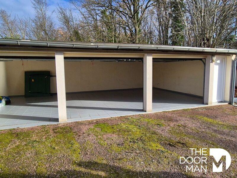 Maison - 294 m² - 8 pièces