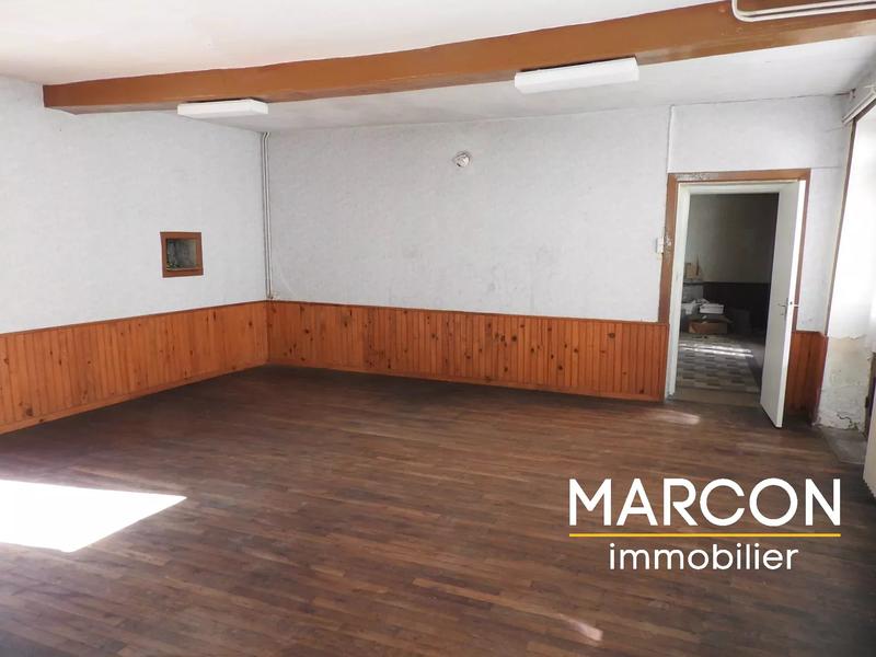 Maison - 214 m² - 12 pièces