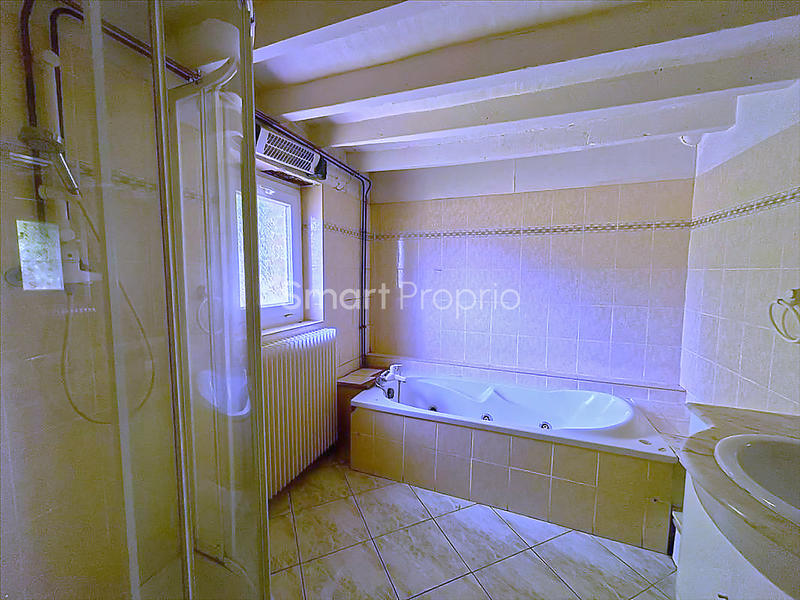 Maison - 251 m² - 7 pièces