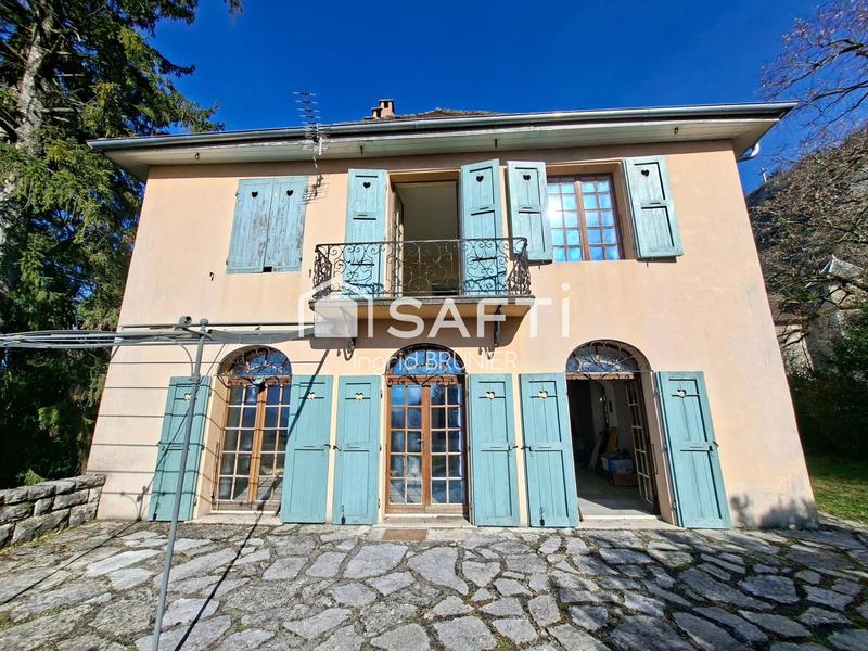 Maison de maîtres - 428 m² - 10 pièces