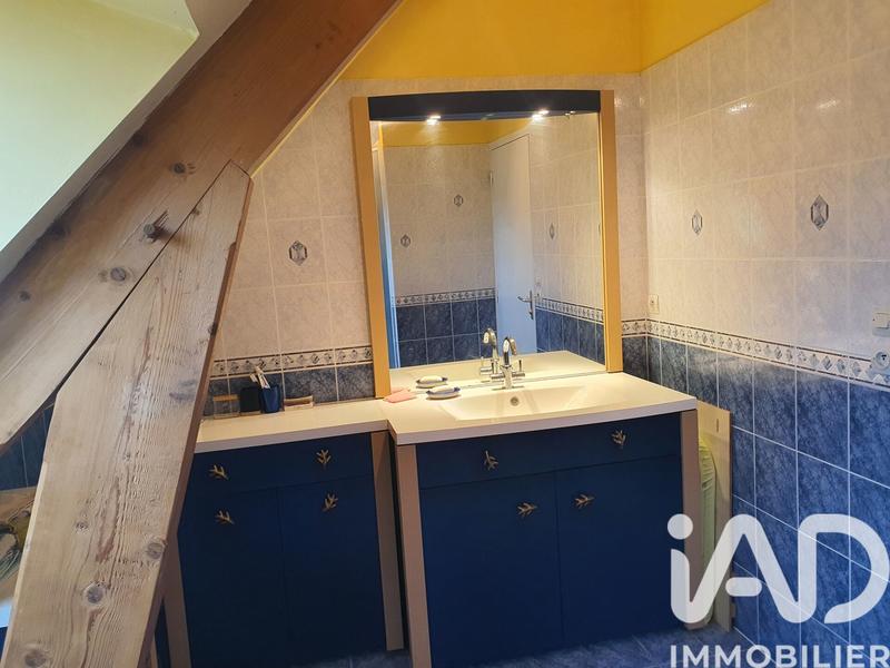 Maison - 169 m² - 8 pièces