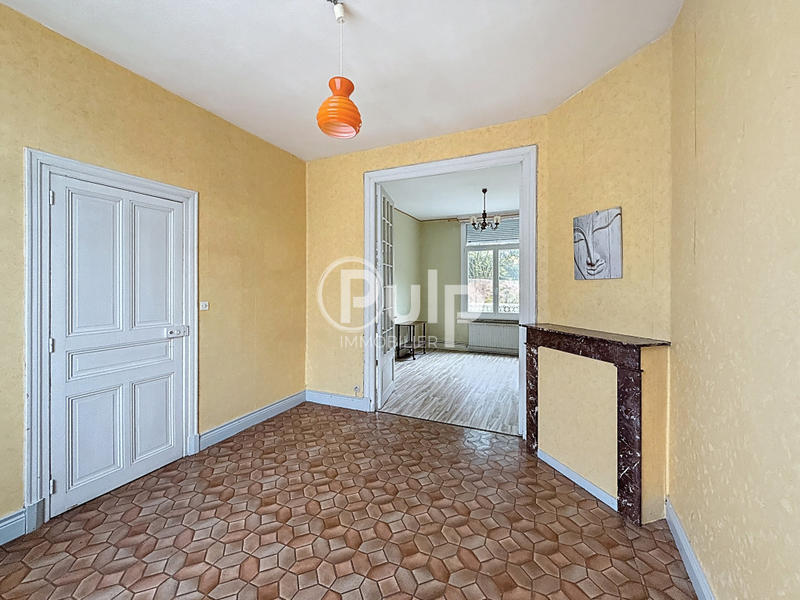 Immeuble - 106 m² - 6 pièces