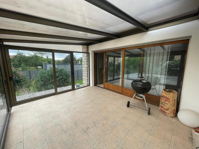 Maison - 210 m² - 8 pièces