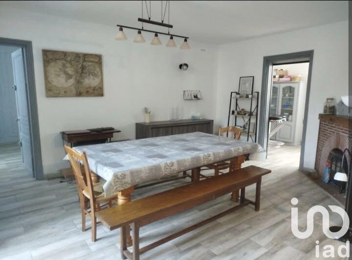 Maison - 270 m² - 11 pièces