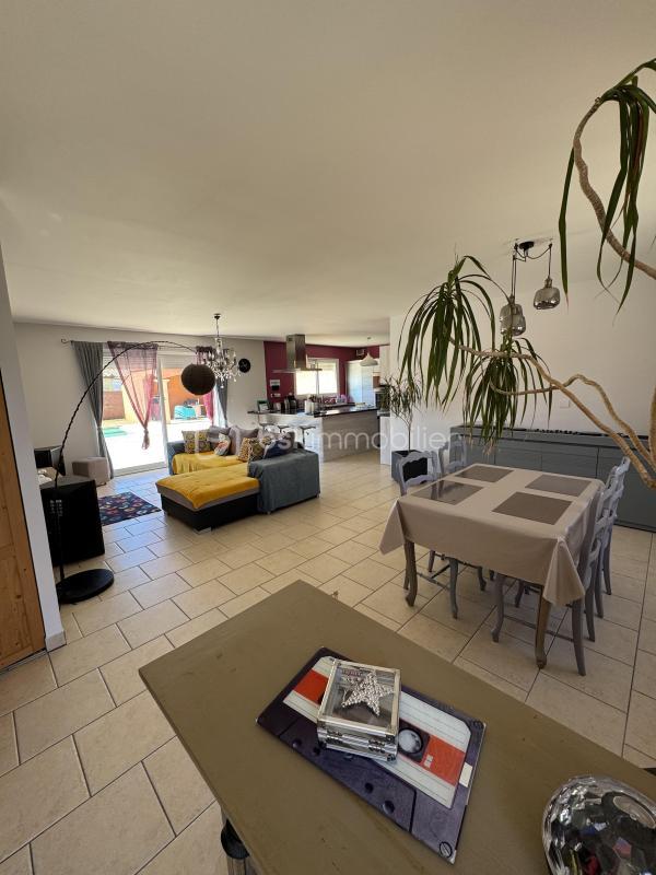 Villa - 120 m² - 4 pièces