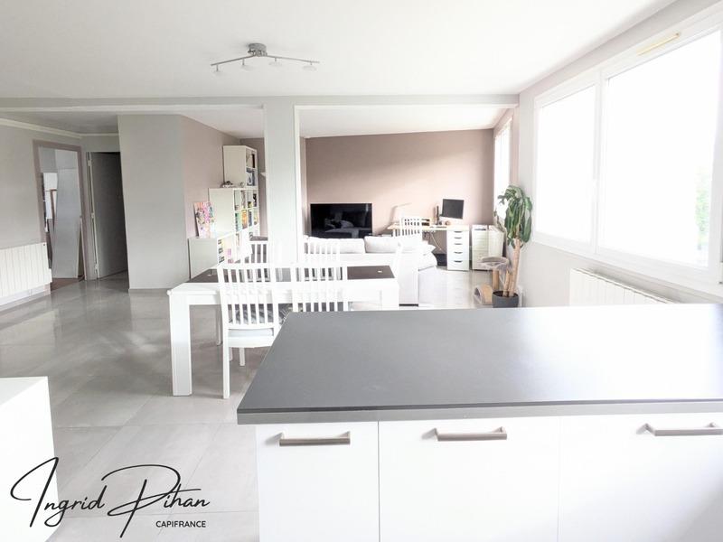 Appartement - 77 m² - 3 pièces