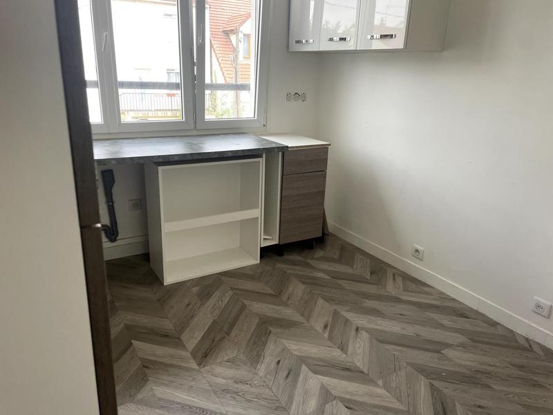 Appartement - 81 m² - 5 pièces