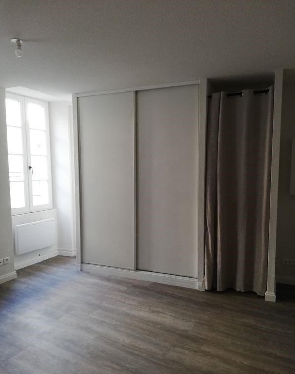 Studio - 25 m² - 1 pièce