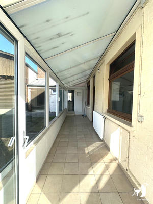 Maison - 96 m² - 4 pièces