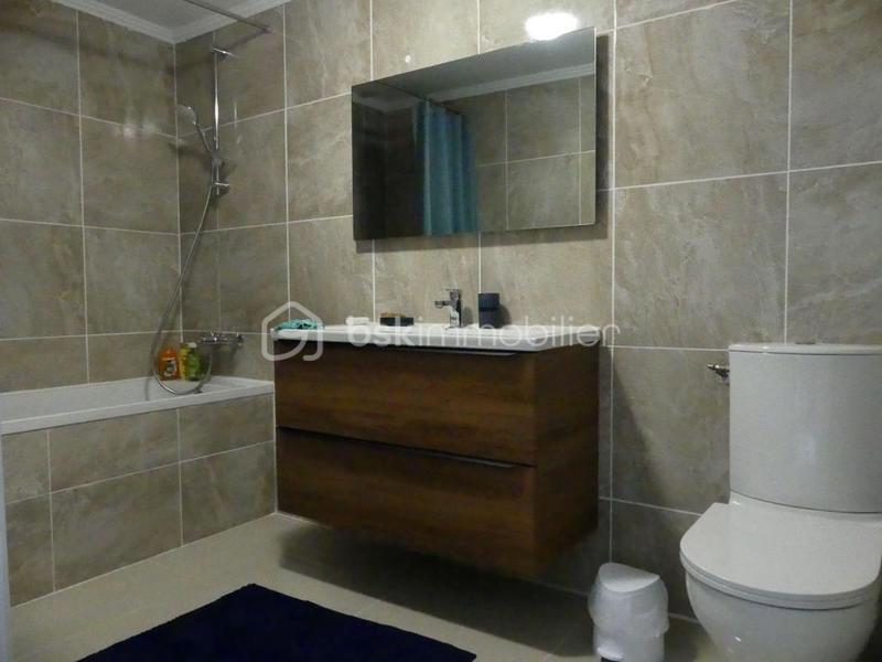 Longère - 261 m² - 14 pièces