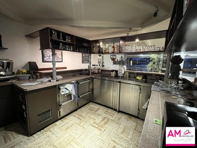 Local commercial - 133 m²