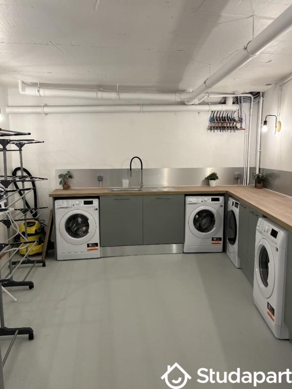 Chambre - 12 m² - 1 pièce