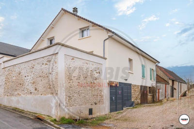 Maison - 164 m² - 8 pièces