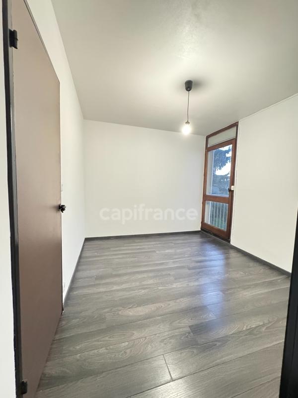 Appartement - 72 m² - 4 pièces