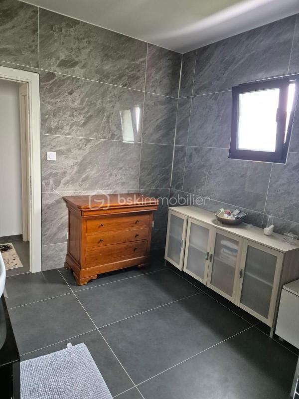 Maison - 123 m² - 6 pièces