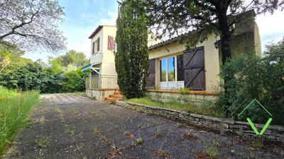 Maison - 112 m² - 6 pièces