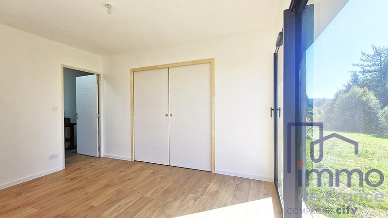 Maison - 162 m² - 7 pièces