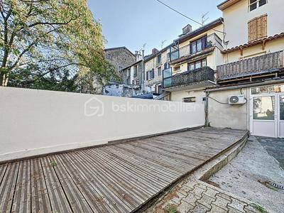 Studio - 18 m² - 1 pièce