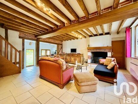 Maison - 404 m² - 5 pièces