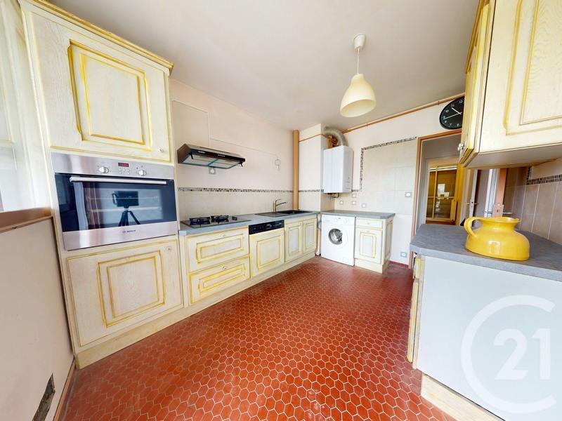 Appartement - 74 m² - 4 pièces