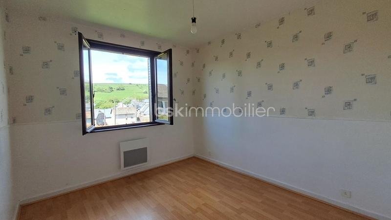 Maison traditionnelle - 131 m² - 7 pièces