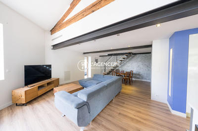 Appartement - 107 m² - 4 pièces