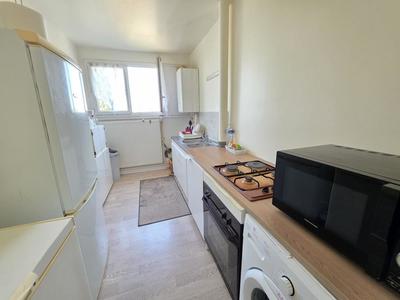 Appartement ancien - 76 m² - 4 pièces