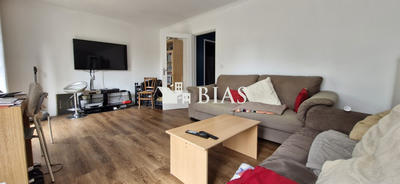 Maison - 98 m² - 4 pièces