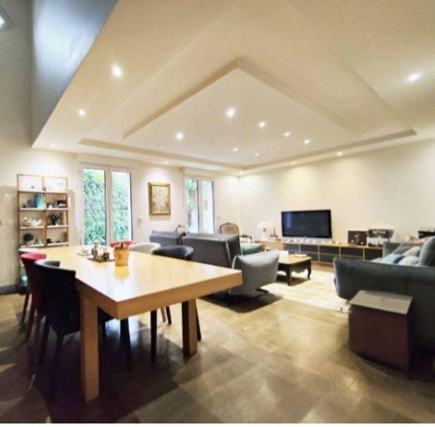 Appartement - 112 m² - 4 pièces